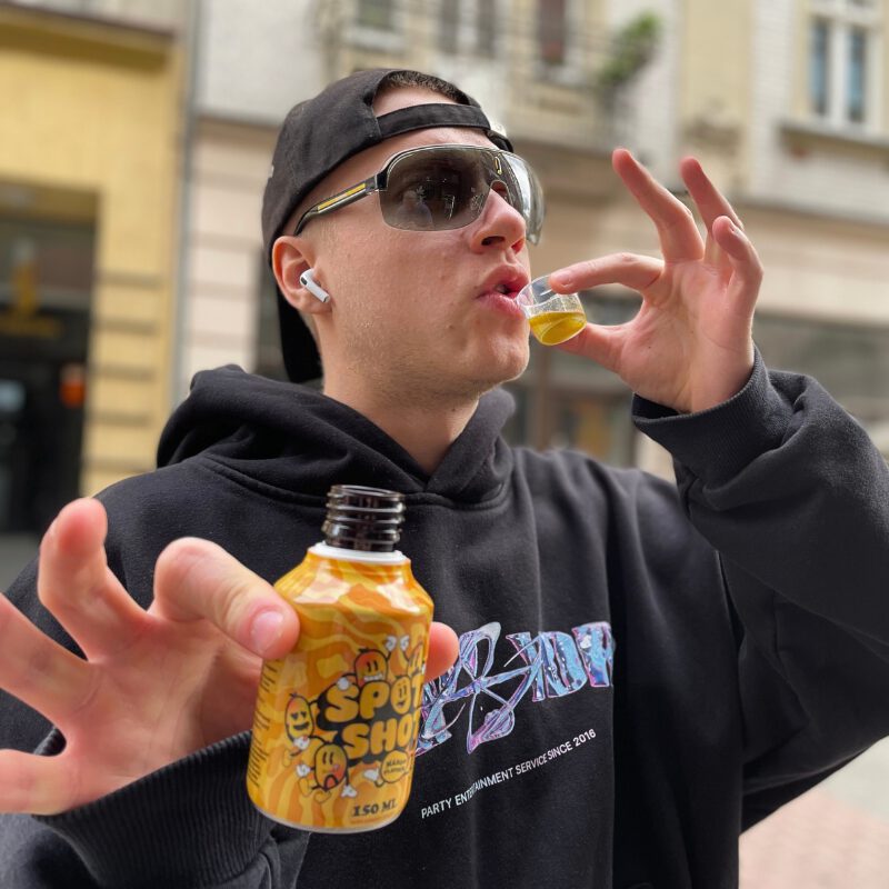 Spotshot mango łyk